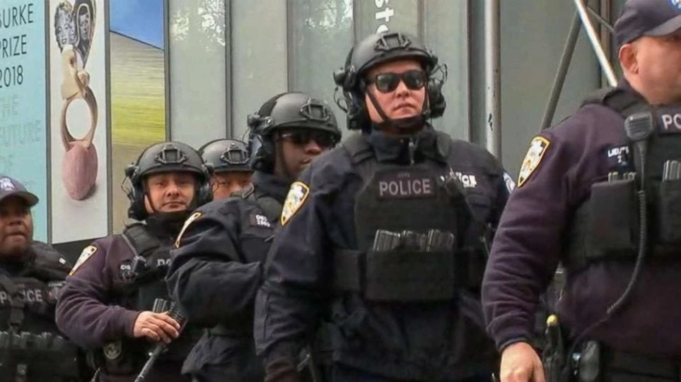 Πακέτο-βόμβα και στο Λος Άντζελες -Εκκενώθηκαν οι εγκαταστάσεις στο Κεντρικό Ταχυδρομείο